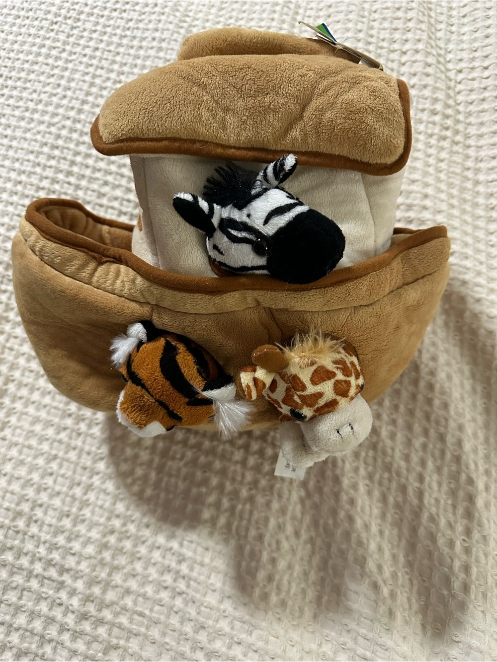 Renewing Minds Noahs Ark Plush Playset Complete 4 Animals Christian Toys Mardel